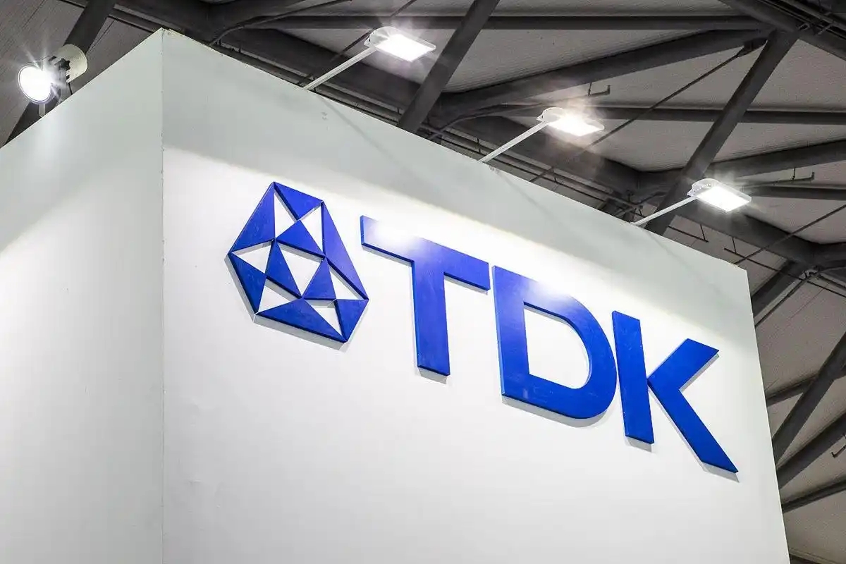TDK推出封裝尺寸3225低電阻軟端子C0G MLCC(圖1) 9-250922152542445.jpg